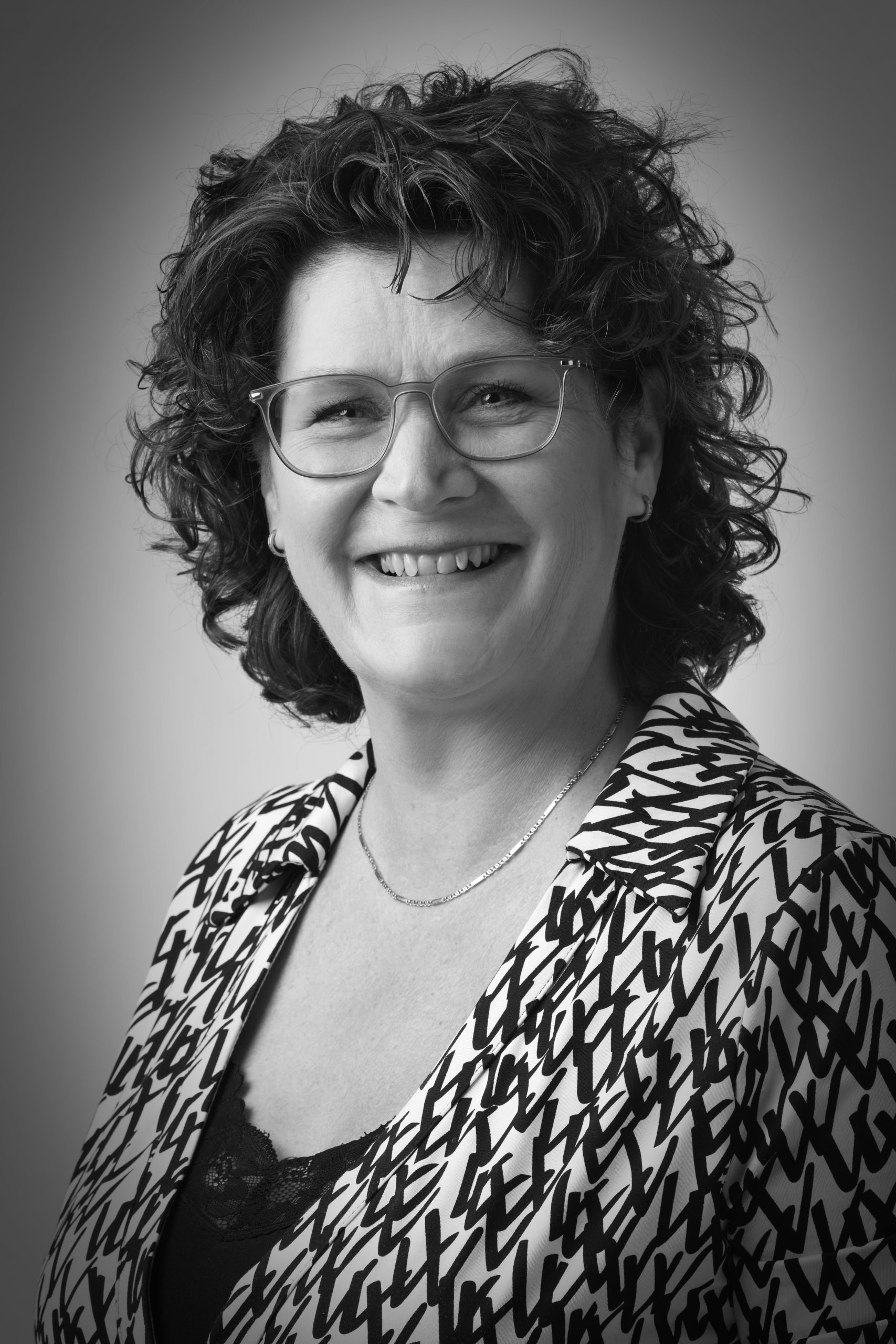 https://batenburg.eu/wp-content/uploads/2025/05/25-05-15-Angelique-van-der-Noll-zw-scaled.jpg